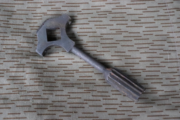 Maxim MG Werkzeug schlüssel