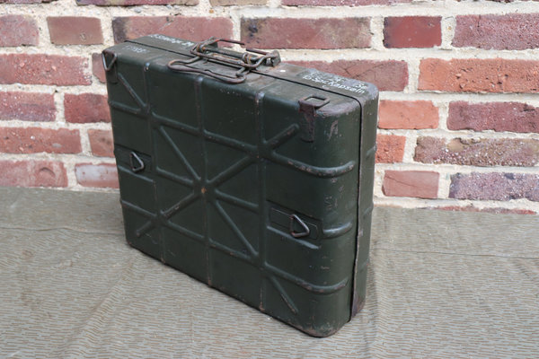 Koffer für Stielhandgranate 24